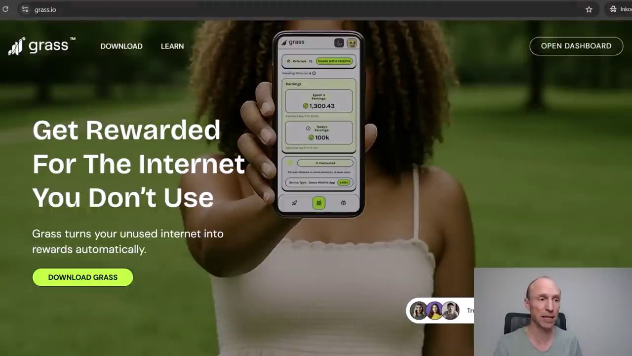 An infographic explaining how the Grass application runs in the background on a device, earning points for shared bandwidth.